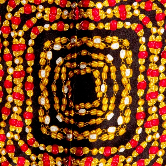 CHANEL GRIPOIX VINTAGE SILK SCARF - Picture 2 of 7